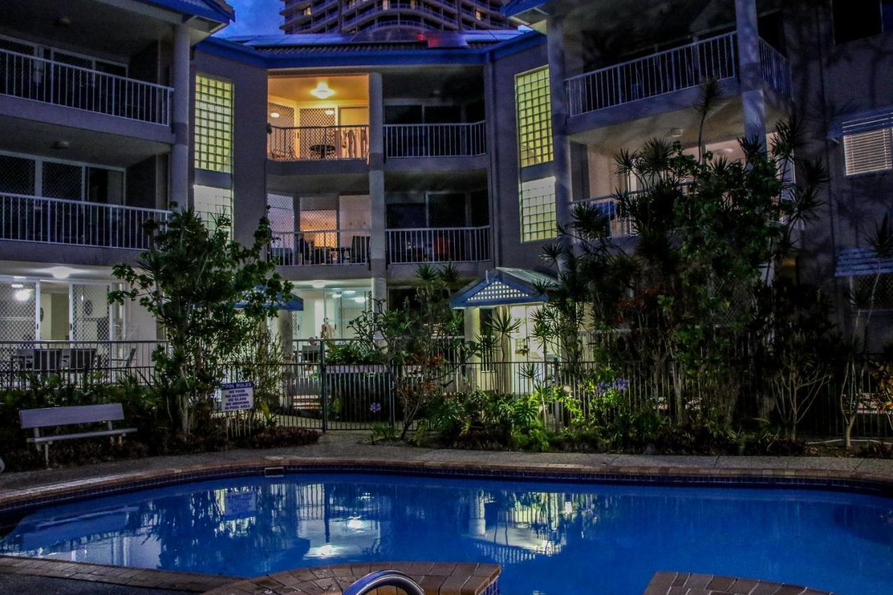 Surfers Beach Holiday Apartments Голд-Кост Экстерьер фото