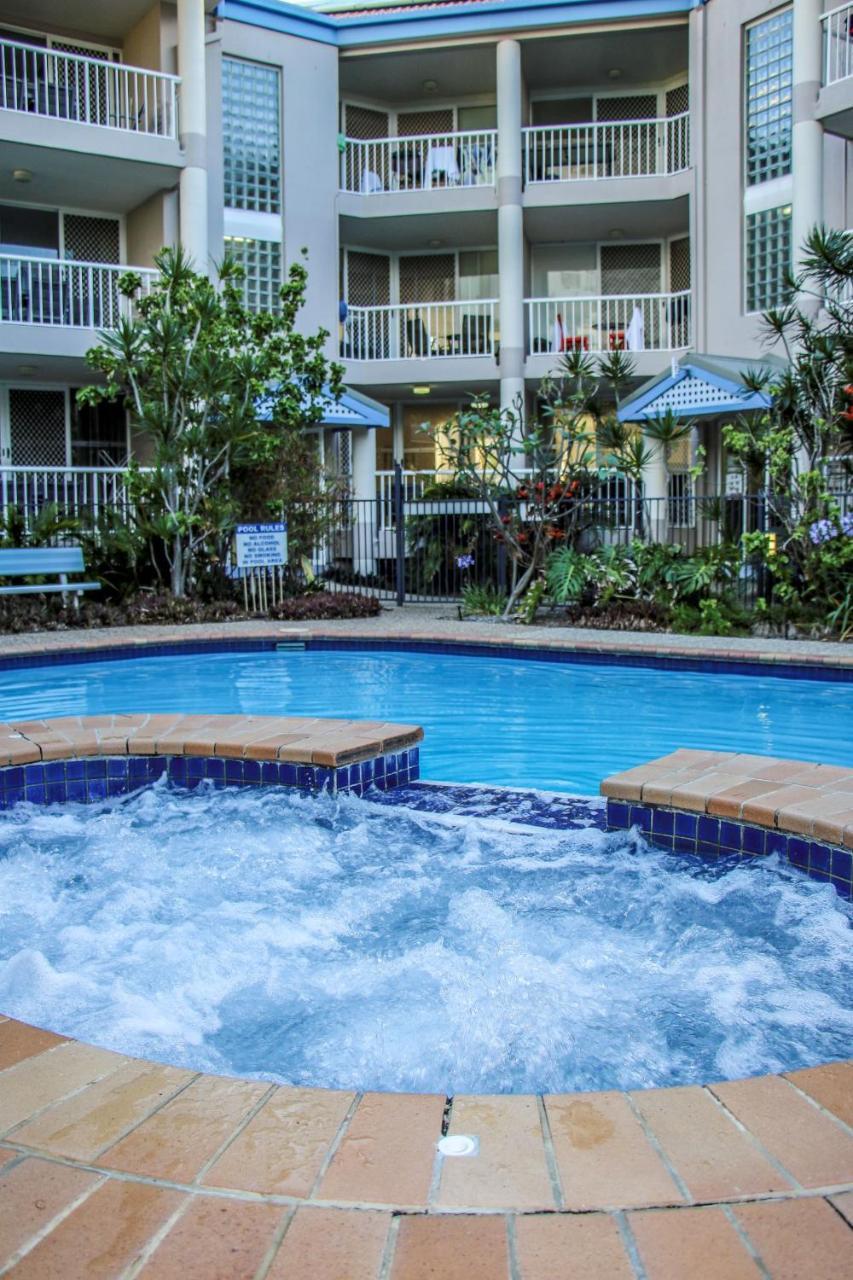 Surfers Beach Holiday Apartments Голд-Кост Экстерьер фото